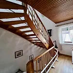 Bat Solutions Trier-euren - Alles Was Ein Nicht Bietet - 10 Min Zur Altstadt - 98 Qm Scheune Für 9 Personen Mit Sternenhimmel, Wintergarten, Grill Und Kino - Barrierefrei Dank Lift&auffahrt * Tréveris