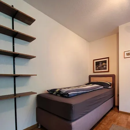 Apartmán Bat Solutions Trier-euren - Alles Was Ein Nicht Bietet - 10 Min Zur Altstadt - 98 Qm Scheune Fuer 9 Personen Mit Sternenhimmel, Wintergarten, Grill Und Kino - Barrierefrei Dank Lift & Auffahrt