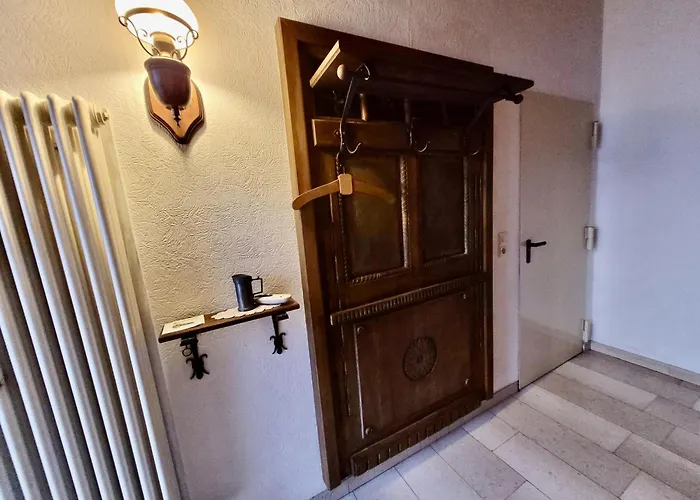 Daire Bat Solutions Trier-euren - Alles Was Ein Nicht Bietet - 10 Min Zur Altstadt - 98 Qm Scheune Fuer 9 Personen Mit Sternenhimmel, Wintergarten, Grill Und Kino - Barrierefrei Dank Lift & Auffahrt Trier