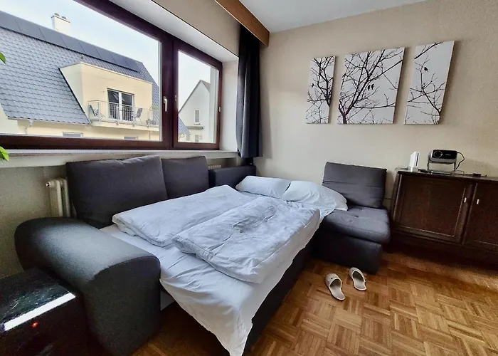 Bat Solutions Trier-euren - Alles Was Ein Nicht Bietet - 10 Min Zur Altstadt - 98 Qm Scheune Fuer 9 Personen Mit Sternenhimmel, Wintergarten, Grill Und Kino - Barrierefrei Dank Lift & Auffahrt *